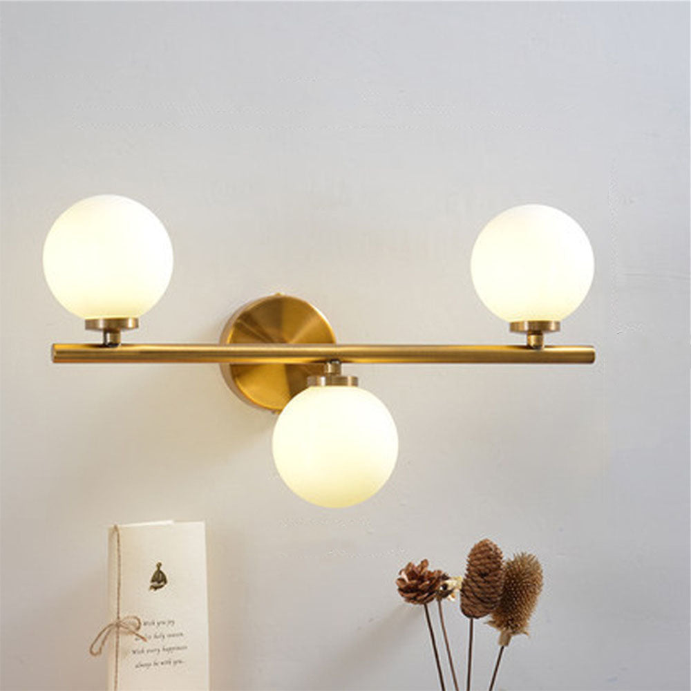 Applique murale orbe 3 têtes Lumière chaude Personnalisée créative Protection des yeux contre la lumière douce Applique de couloir