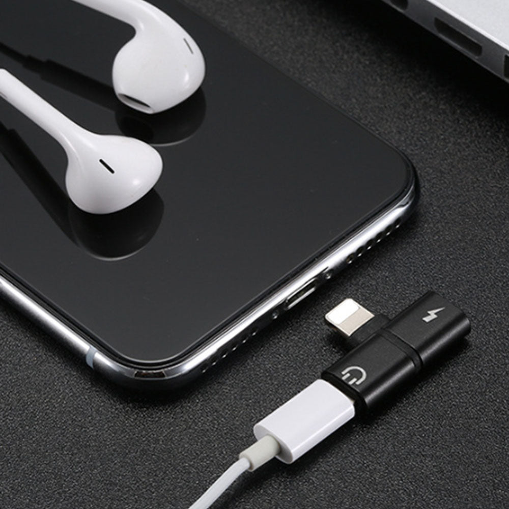 Adaptateur audio  2 en 1   Adaptateur sans fil   Deux ports Lightning   Chargement rapide en toute sécurité Prêt à l'emploi