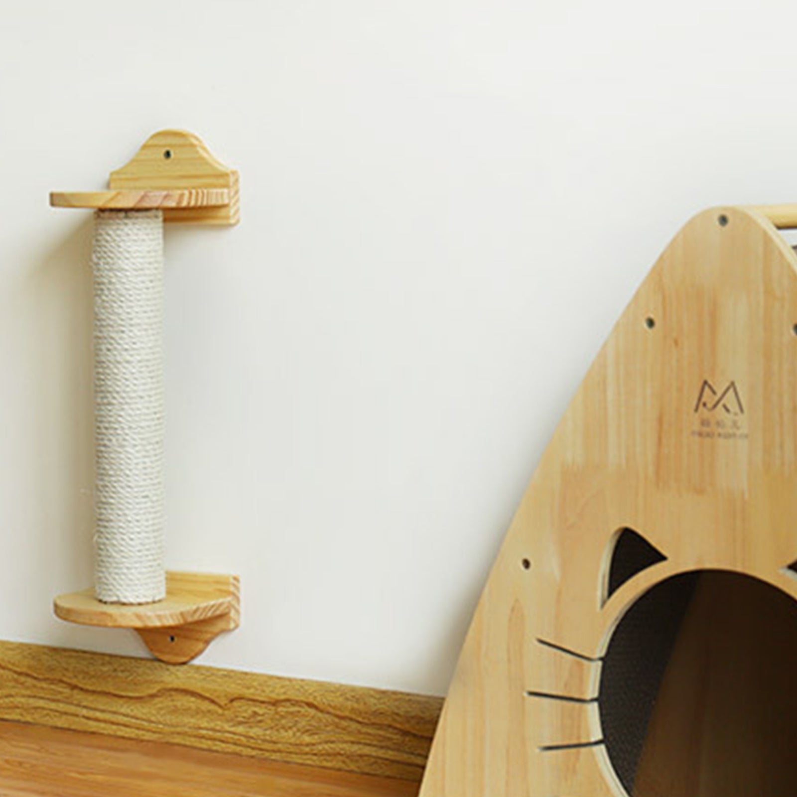 Arbre pour chat beige