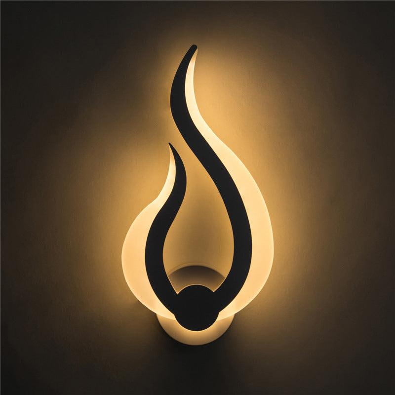 Applique flamme LED Acrylique Simplicité moderne Tête de lit de chambre Toile de fond TV balcon