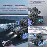 Voiture télécommandée 17x19x14.5cm 2.4GHZ Jouet réservoir de bombe à eau télécommandé avec capteur de gravité double télécommande