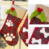 Bas de Noël 47cm*25cm 2pcs Motif quadrillé rouge et vert Tissu tricoté  Motif de dessin animé   Convient à la décoration de Noël