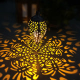 Lustre solaire en fer lumière de projection décorative creuse pour cour extérieure LED étanche lumière de paysage en forme de goutte
