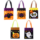 Ensemble de cinq décorations d'Halloween, sac à bonbons non tissé fantôme mignon, sac à bonbons pour maternelle Halloween