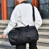 Sac de Sport 48x27x27cm 35l Séparation humide et sèche Bouche respirante Bin imperméable Sac de voyage court Sac à dos Sports