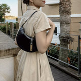 Mode sac à dos sac fourre-tout en cuir croissant selle une épaule diagonale sous les bras boulette Croissant sac femmes