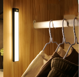 TD® Éclairage de capteur à balayage manuel avec éclairage d'armoire rechargeable auto-adhésif sans fil