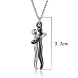 TD® Couple collier personnalité amoureux câlin pendentif chaîne en os de serpent en acier inoxydable bijoux européens et américains