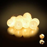 TD® Guirlande Lumineuse LED, 10 Boules Coton, Fonction Piles, Lumières d’Ambiance, Sphères Ø6 cm, diff. couleurs -