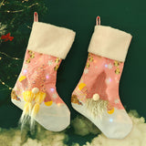 TD® Chaussettes de Noël décorations de Noël rose avec des lumières poupée sans visage vacances cadeau créatif chaussettes 2pack