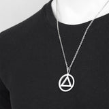 HTBE® Collier Hip Hop Triangle Rond Pendentif Titane Acier Homme et Femme Style Européen Simple Mode Atmosphérique Collier