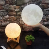 TD® Lune Lampe,Tactile Lumière de nuit de Chambre Clair de Lune,3D Rechargeable Interrupteur Décor à Maison,joli cadeau pour un ami