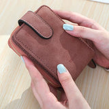 TD® Porte-Monnaie en Cuir PU de Couleur Unie Marron pour Femmes Portefeuille Porte-Cartes Double Fermeture Zip et Bouton à Pression