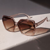TD® Nouvelles lunettes de mode européennes et américaines lunettes de soleil à grand cadre ombrageant les lunettes de soleil pour fe