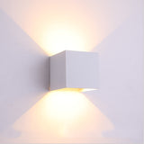 TD® Searchlight 8436 - G9 BLANC COURBE CYLINDRE PLASTER MURALE