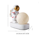 TD® Astronaute veilleuse Design créatif chambre décoration batterie télécommande lampe de chevet deux lumières cadeaux