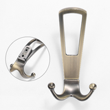Patère, patère en alliage de zinc, patère derrière la porte, patère double, murale, patine verte, patère, porte manteau, une